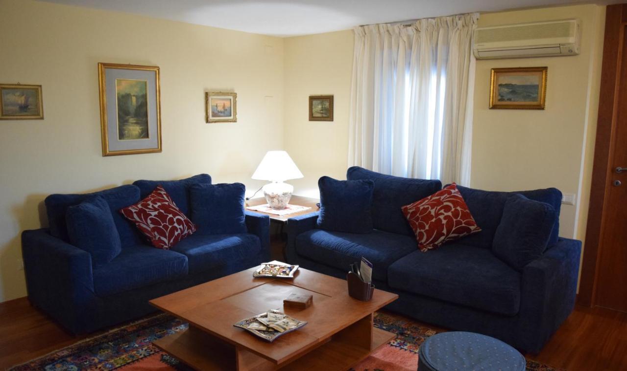 Le Petite Resort B&B โรม ภายนอก รูปภาพ